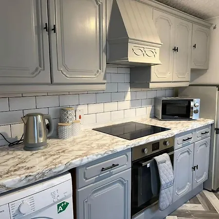 Sea View Retreat 펜션 Lingdale